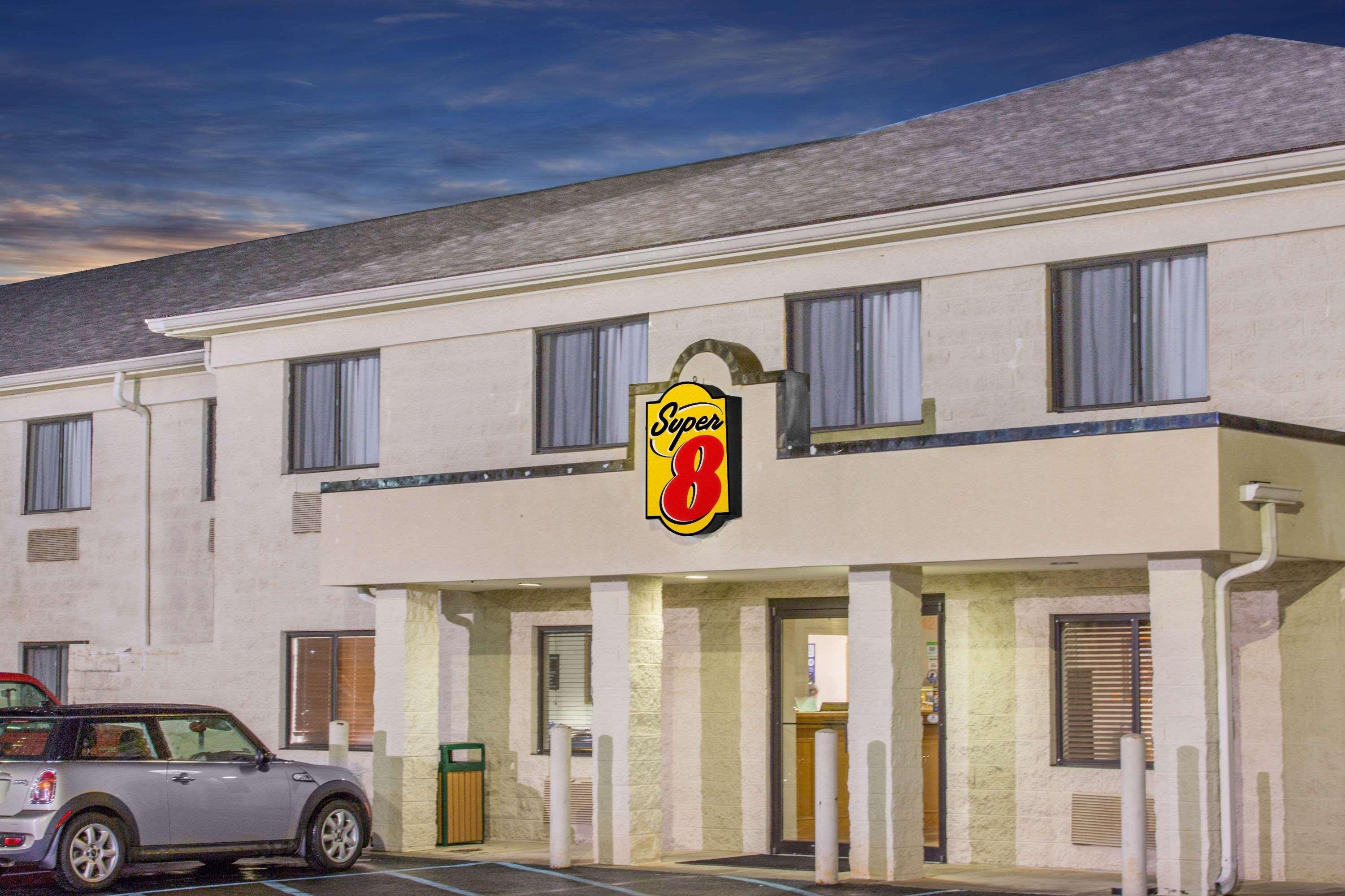 Super 8 By Wyndham